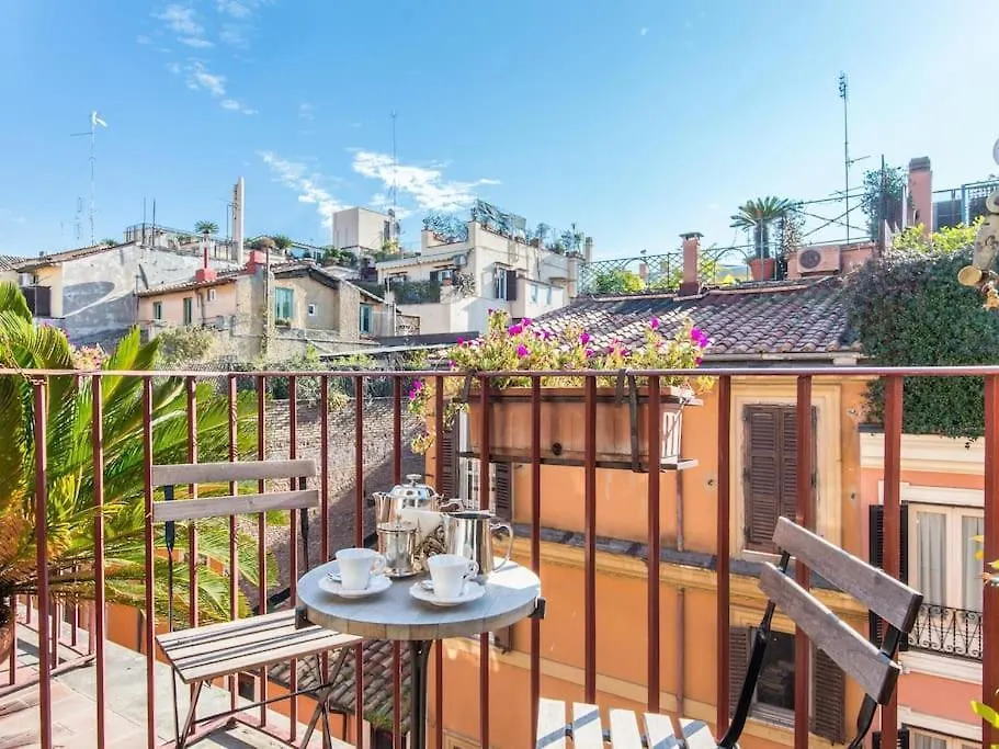 Luxury Spanish Steps Terrace Rome Apartment