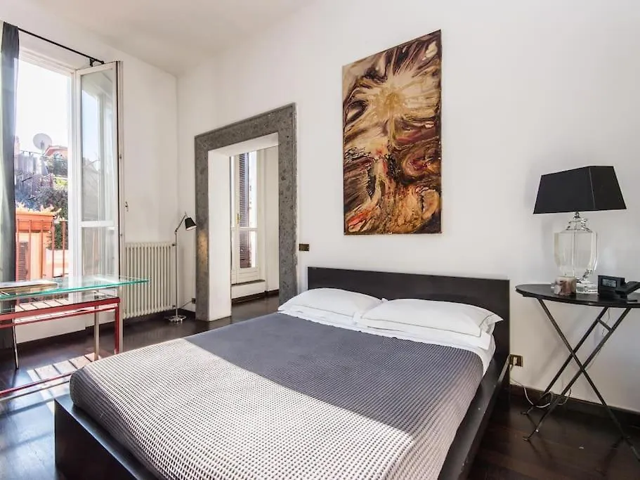 Luxury Spanish Steps Terrace Rome Apartment