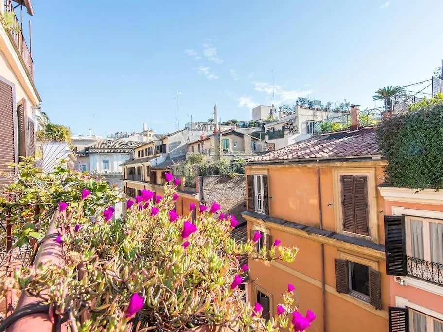Luxury Spanish Steps Terrace Rome Apartment